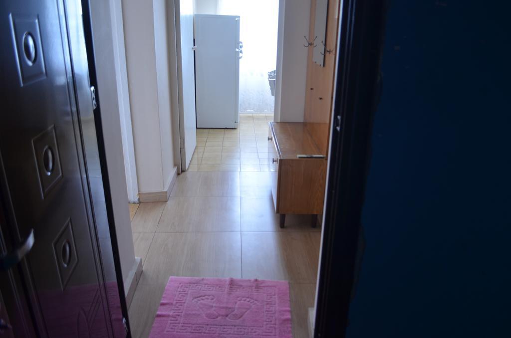 Apartment Khimshiashvili 9 巴统 外观 照片